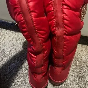 Tory Burch puffer boots